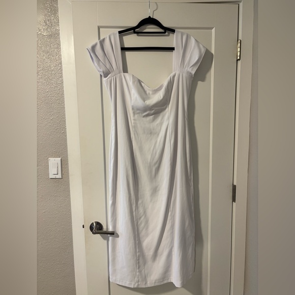 Abercrombie & Fitch Off the Should White Midi Dress - Picture 4 of 6